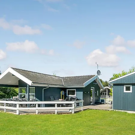 Fantastiskt Hem I Med Kök Semesterbostad Ørsted
