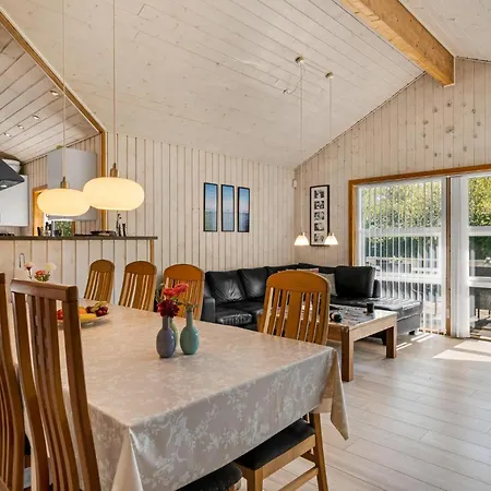 Fantastiskt Hem I Med Kök * Ørsted